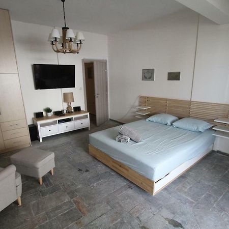 Villa Katerina'S Nea Palatia Esterno foto